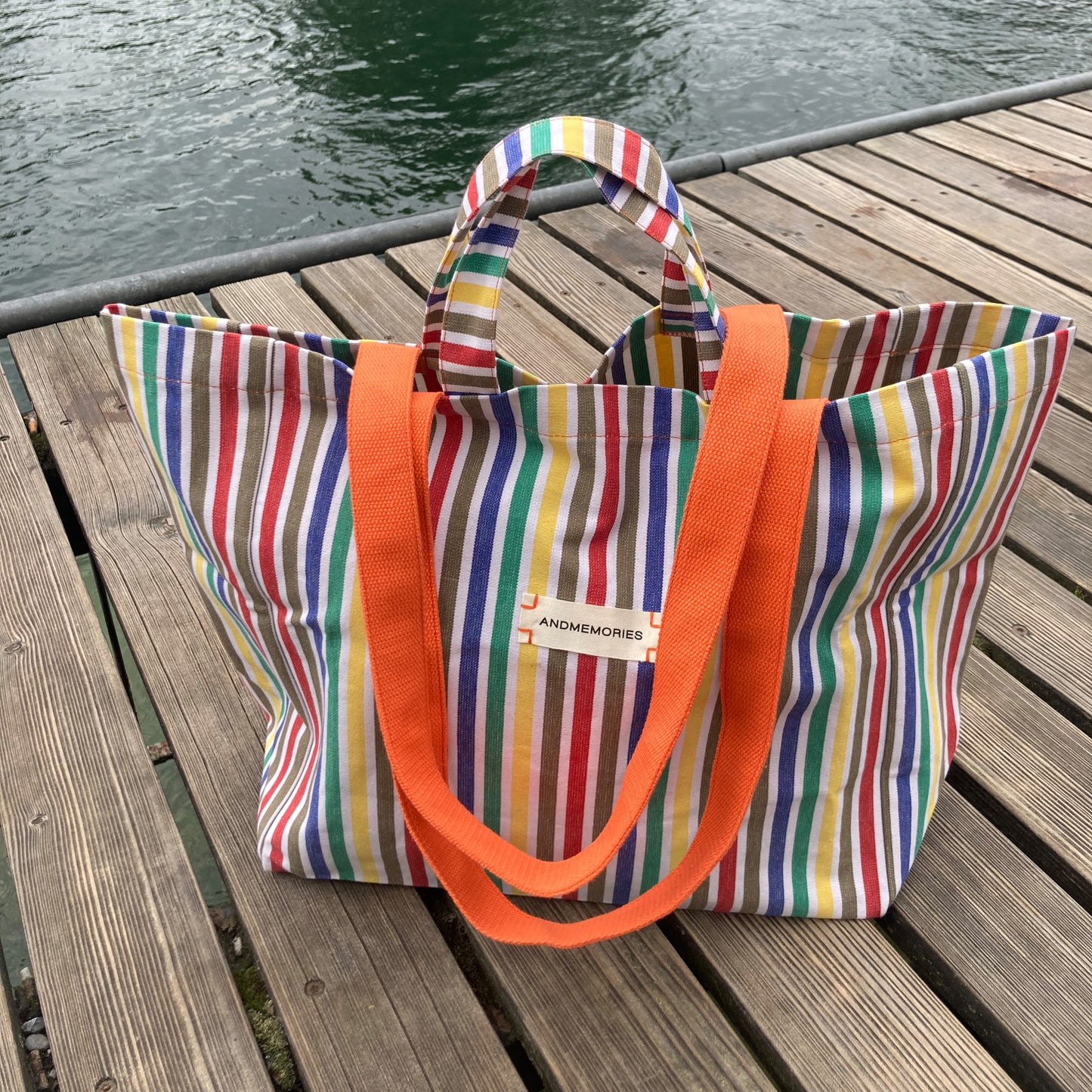 RIVIERA Grande - Iris