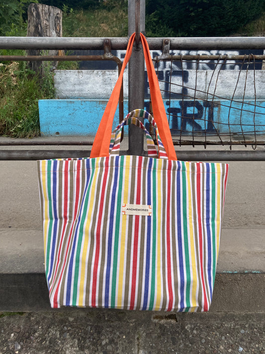 RIVIERA Grande - Iris